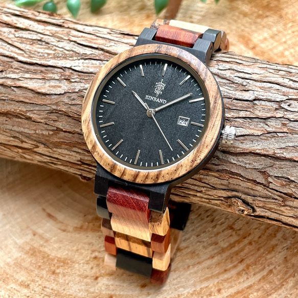 【木製腕時計】EINBAND Schatz 5種類の木をミックス ウッドウォッチ 木の時計 エボニー【40mm】 1枚目の画像