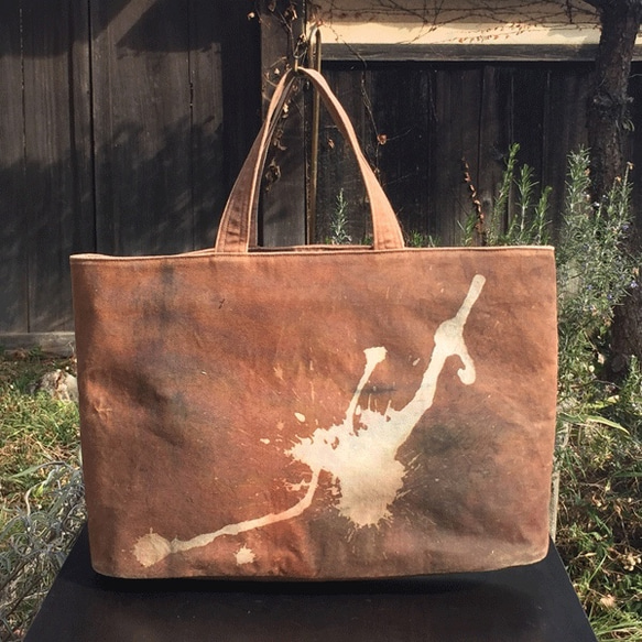 ＊一閑張りバッグ（十六菊花紋）柿渋染め 一閑張りバッグ（十六菊花紋）柿渋染め