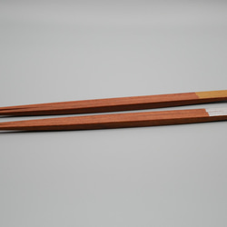 【アウトレット】ココボロの箸２膳　先が浮いた木の箸　２4ｃｍ　ペア箸にも 5枚目の画像