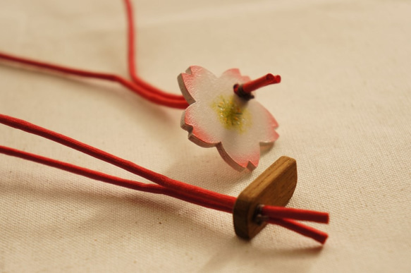 【期間限定・送料無料】ちいさな桜とひのきの弁当箱 5枚目の画像