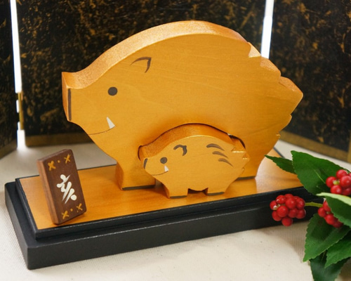 2019年干支】金のいのしし親子の干支飾り その他置物 木工クラフト・漆