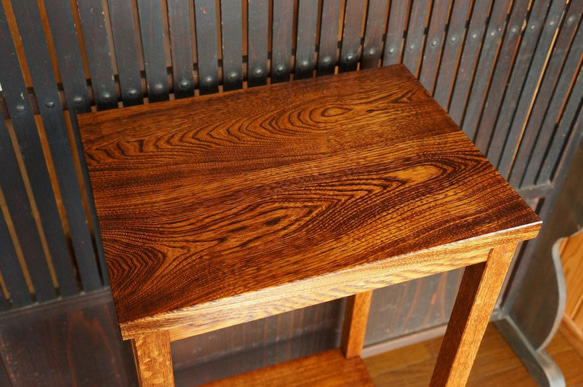 セン材・ナラ材のシンプルサイドテーブル　拭き漆仕上げ 2枚目の画像