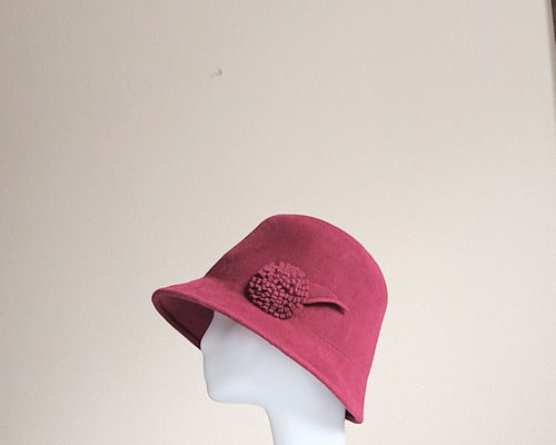 美品⭐︎フラワー装飾付きピンクハット 1_e8b686a82974ee6ff262490f545c