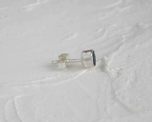 藍寶石耳環（銀）（銷售合同） 第3張的照片