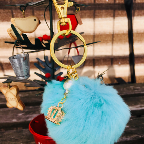 再販☆ラビットファーのチャーム 、キーホルダー バッグチャーム