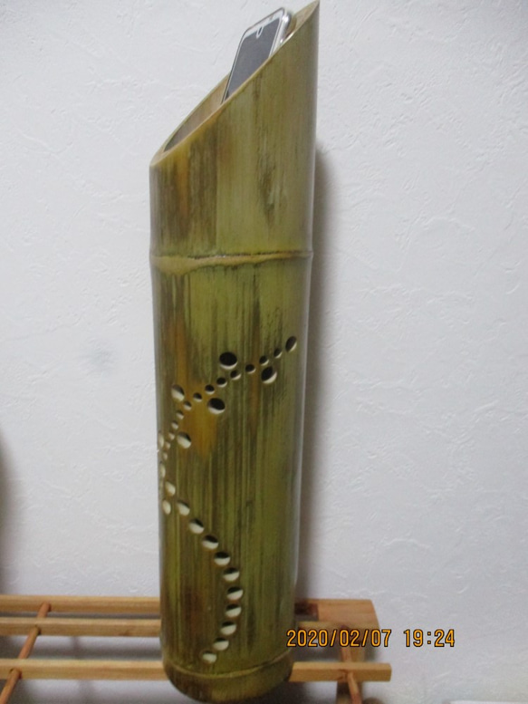 とてもクリアな音のする竹の　スマホ　スタンド　スピーカー＆ランプシェード 2枚目の画像