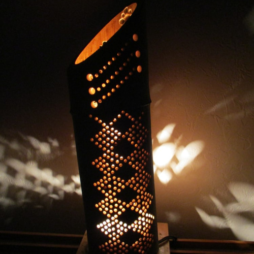 和風燈籠 金属製 花びら装飾 和風燈籠 金属製 花びら装飾 【公式通販】