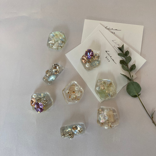 煌めく シェルクリア ナチュラル レジンピアス・イヤリング