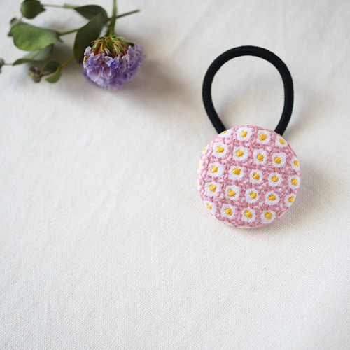 刺し子くるみボタン（ブローチorヘアゴム ） ブローチ Kamome Style