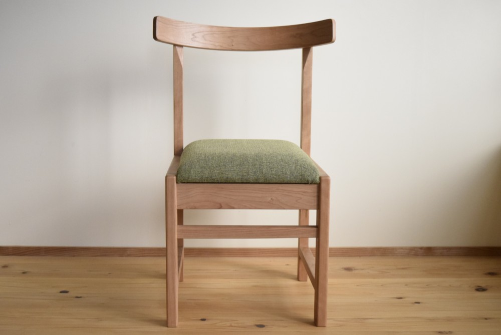 チェリーのダイニングチェアー　ファブリック（T7462）