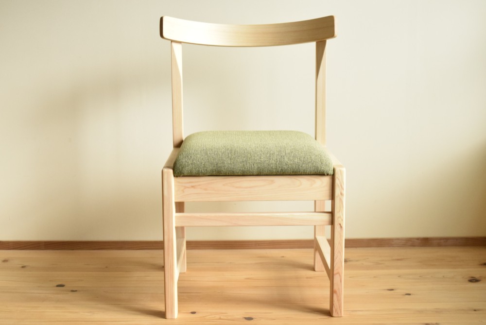 国産ひのき　ダイニングチェアー(wtype)　ファブリック（T7462）
