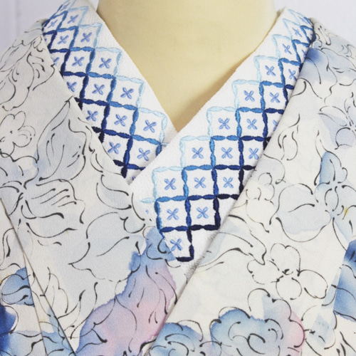 吉祥文様花七宝柄の刺繍半襟 ブルー系 刺繍ロング丈25cm 和装小物