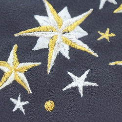 「星座柄刺繍半襟」～流星の輝き～金銀糸を使用しました 6枚目の画像