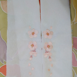 桜の刺繍半衿 3枚目の画像