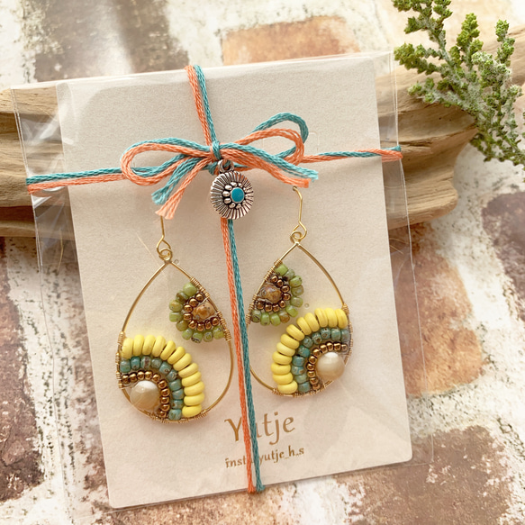 ボヘミアンダブルビーズピアス／イヤリング ピアス（フープ） moeuhane 