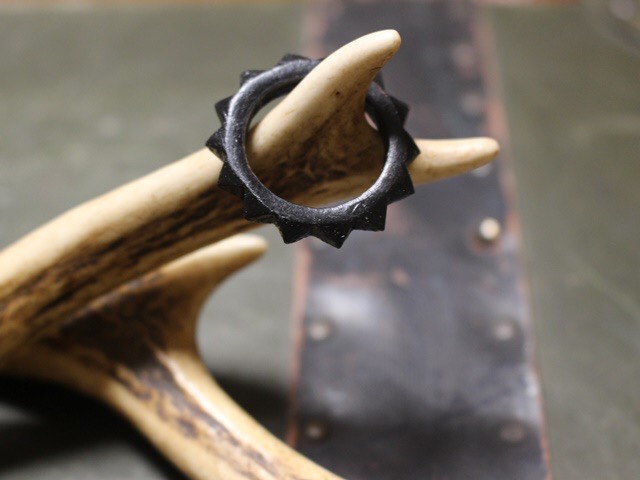 スタッズレザーリング ブラック （bsr-04）