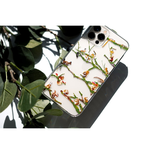 苔むす森のリスさん スマホケース iPhoneケース iPhone17〜 クリア