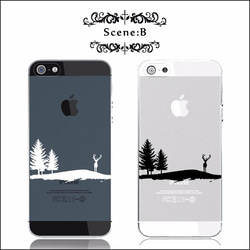 ◆Silent Night◆雪の上に佇むトナカイのケース：iPhone15〜スマホケース 2枚目の画像