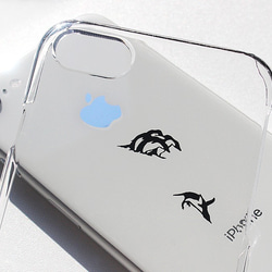 飛び込みペンギンのiPhoneケース ：iPhone15〜iPhone各種選択可能♪ 2枚目の画像