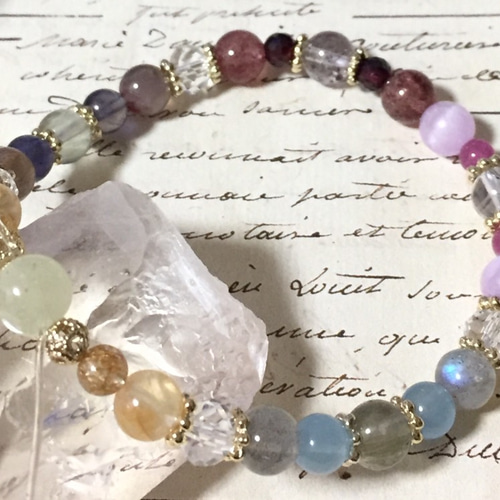 激レア パープルリビアングラス ブレスレット 8㎜ 隕石由来 宇宙からの