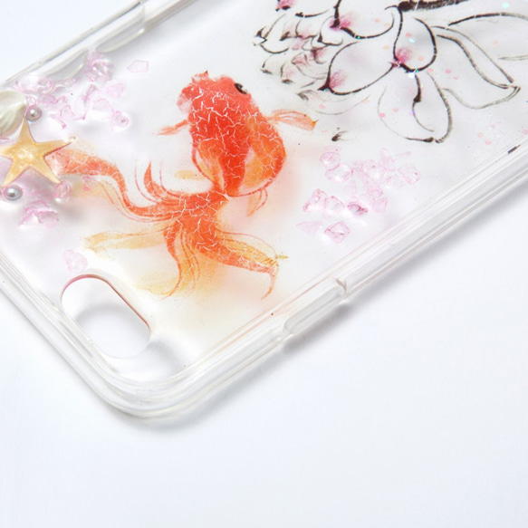 【iphone 6/6S】金魚とお花のスマホケース・ハンドメイド DECOケース スマホカバー 3枚目の画像