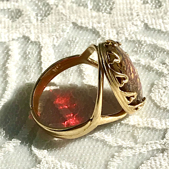 ブルーシラー・・Redオパール vintage glass ring（フリーサイズ・ハートベゼル） 8枚目の画像