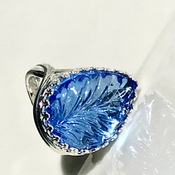 西ドイツvintage glass blue leaf ring 2枚目の画像