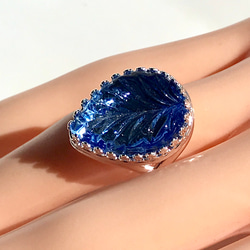 西ドイツvintage glass blue leaf ring 7枚目の画像