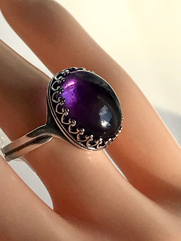 SV925 貴き深き紫色 アメジスト アンティークシルバー ring（８～２２号） 1枚目の画像
