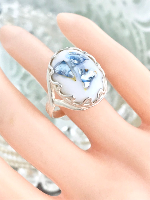 シルバーアバロンシェルとvintage glass ring（７~17号まで対応・ハートベゼル） 1枚目の画像