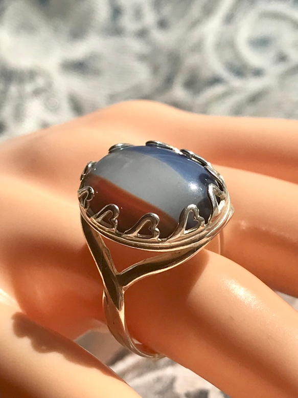 西ドイツ製 vintage トリコロール glass ring（７~17号まで対応・ハートベゼル） 2枚目の画像