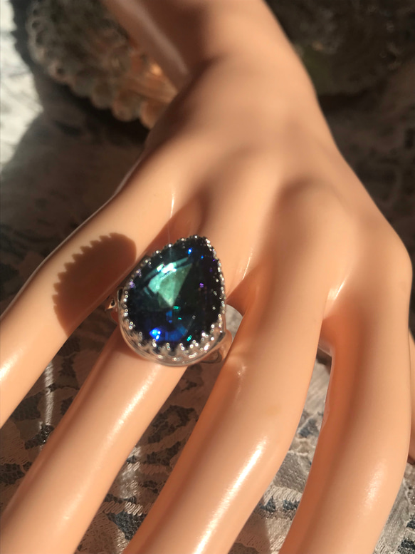 バミューダブルーの雫 vintage glass ring 4枚目の画像