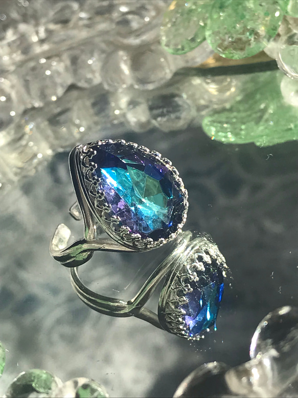 バミューダブルーの雫 vintage glass ring 8枚目の画像