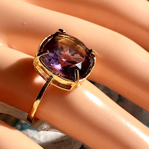 ライトパープル・・2月誕生石 アメジスト スクエア ring