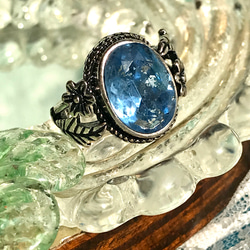 花とリーフのringでハワイアン風・・ライトブルー ヴィンテージglass ring（7～2４号) 3枚目の画像