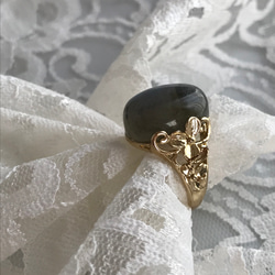 大粒の神秘の石・・ラブラドライト  ring（フリーサイズ・クローバーリーフ） 5枚目の画像