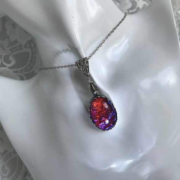 紅く碧くドラゴンの溜息・・大粒のドラゴンズブレス necklace（チェーンを紐に変更無料） 4枚目の画像