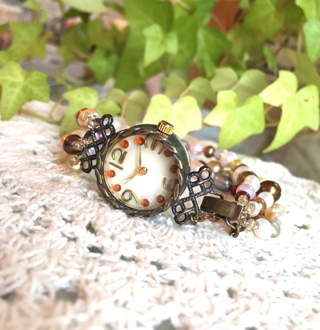 ふんわりカラーの淡水パールブレスレットウォッチ(受注生産)