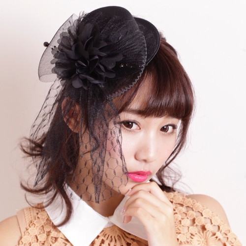 Kastane チュールレイヤードベアドレス　ブラック オケージョンドレス/結婚式】Tulle layered bare dress