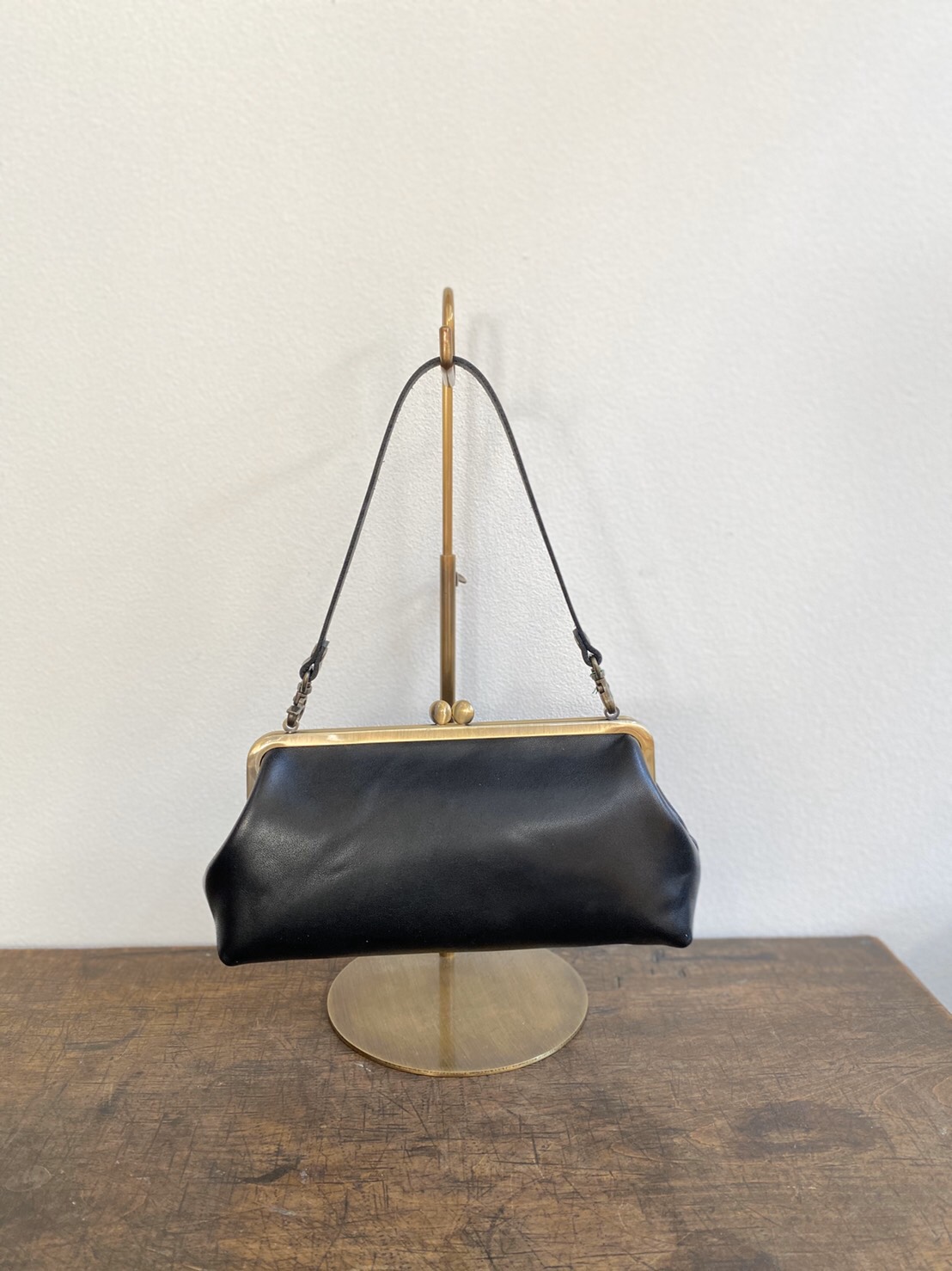 GAMAGUCHI パーティクラッチ　墨黒