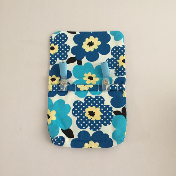 北欧風花柄のまちつき移動ポケット  青色 3枚目の画像