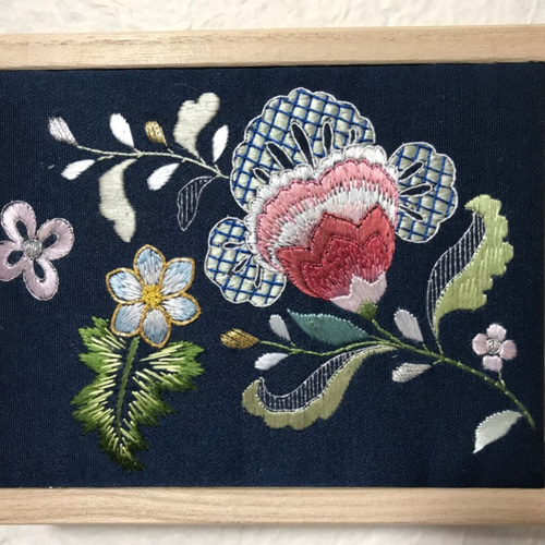 日本刺繍 小物入れ 和小物 桐箱 ヨーロッパ更紗 その他ケース 白