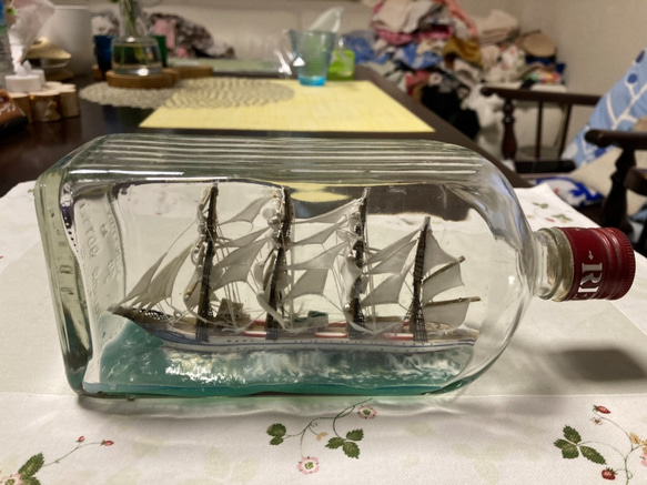 ボトルシップ ガラス製 装飾品．海王丸プロ手作り。他にもご要望にも