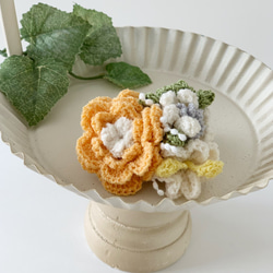 お花のブローチ 1枚目の画像