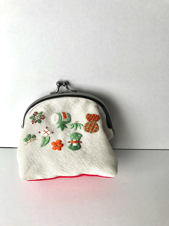 縁起の良い柄シリーズの日本刺繍のがま口 がま口 katsura 通販