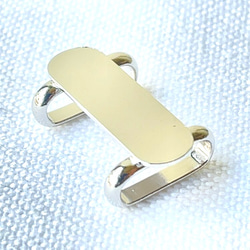 日本製 帯留め金具 (三分紐用) オーバル シルバー/真鍮製 1枚目の画像