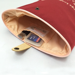 タブレットケース ポケット付き 収納 アニマル 動物 サーカス テント ピエロ ケース 刺繍 ボタン 3枚目の画像