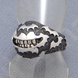 vampire smile ring_1 1枚目の画像