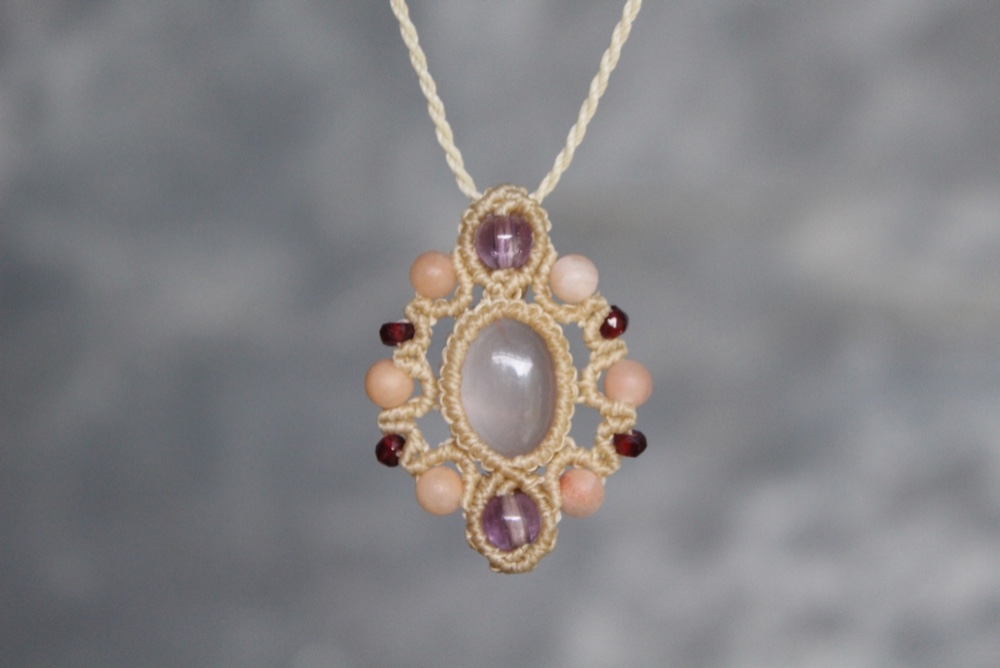 ローズクォーツ　ストーン　マンダラ　マイクロ　マクラメ　ペンダント