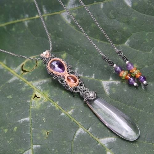 ローズカットクリスタル＆アメジストのマクラメ編みネックレス 天然石